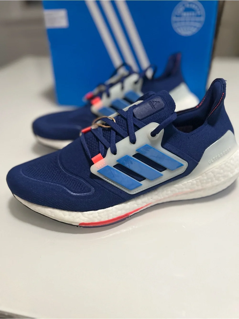 adidas Men's Navy Blue Athletic Running Shoes with Cushioning Sz 10